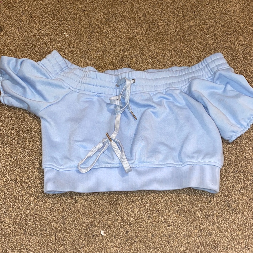 Very cute sweat top blue size medium